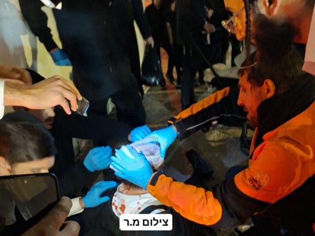 מפגין שנפגע בעימותים | מ.ר.