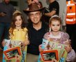 ראש העיר בת-ים חיזק את התושבים במקלטים הציבוריים