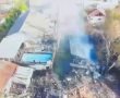השריפה בנס ציונה כובתה . 3 בתים עלו באש וגם תושבי הבתים הסמוכים פונו. ראו סיכום הארוע בוידאו