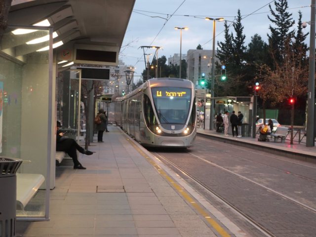 הרכבת הקלה בירושלים | shutterstock