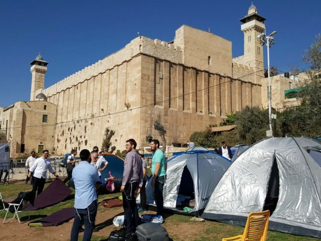 הכנות לשבת חיי שרה בחברון (ארכיון). ארכיון. צילום: מנהלת מערת המכפלה