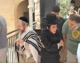 המחאות מול בית הקפה מחלל השבת | שימוש לפי סעיף 27א